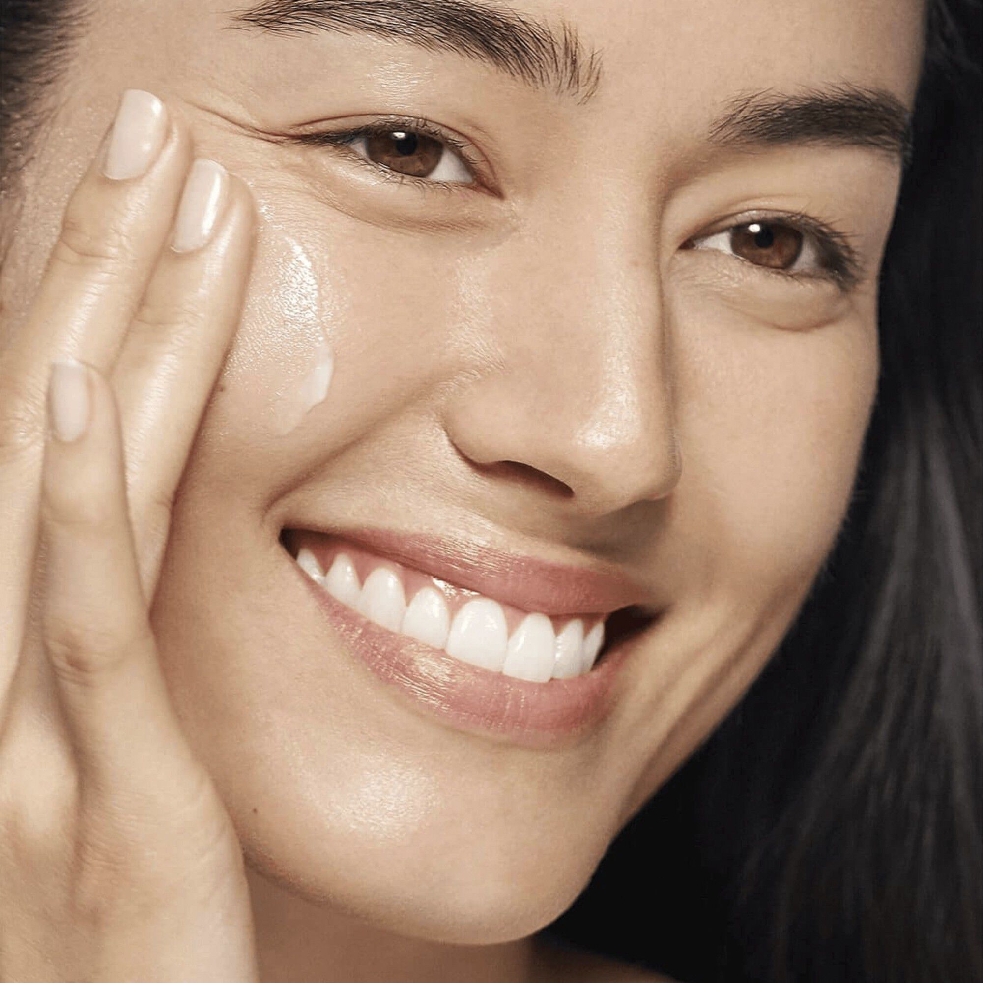 Moisture Surge Intense 72-Hour Lipid-Replenishing Hydrating Face Cream