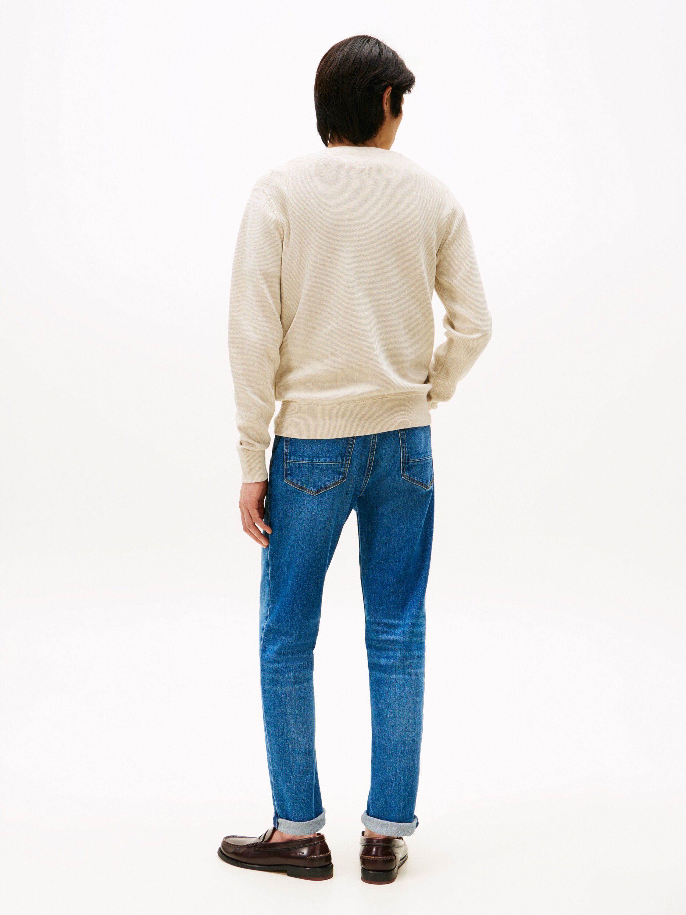 ATHLEISURE CREW NECK