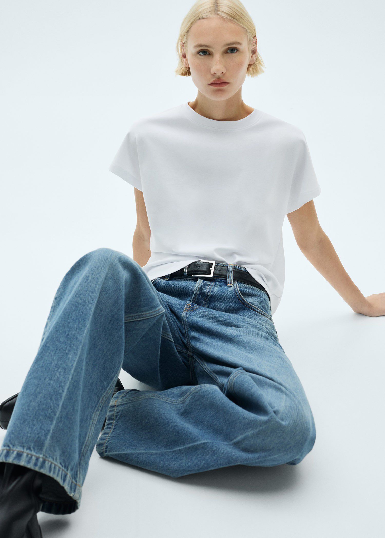 Short-sleeved cotton t-shirt