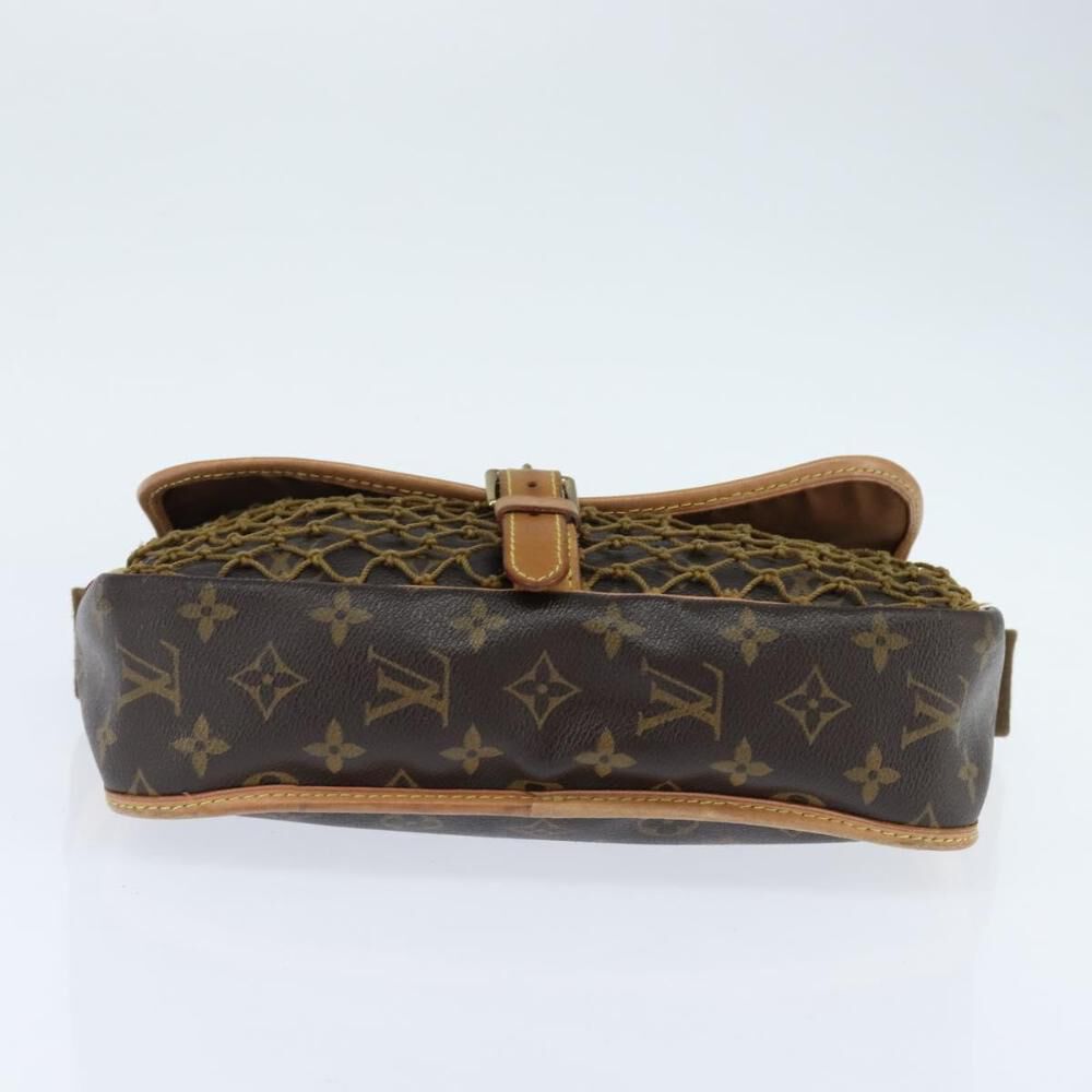 Louis Vuitton Saumur