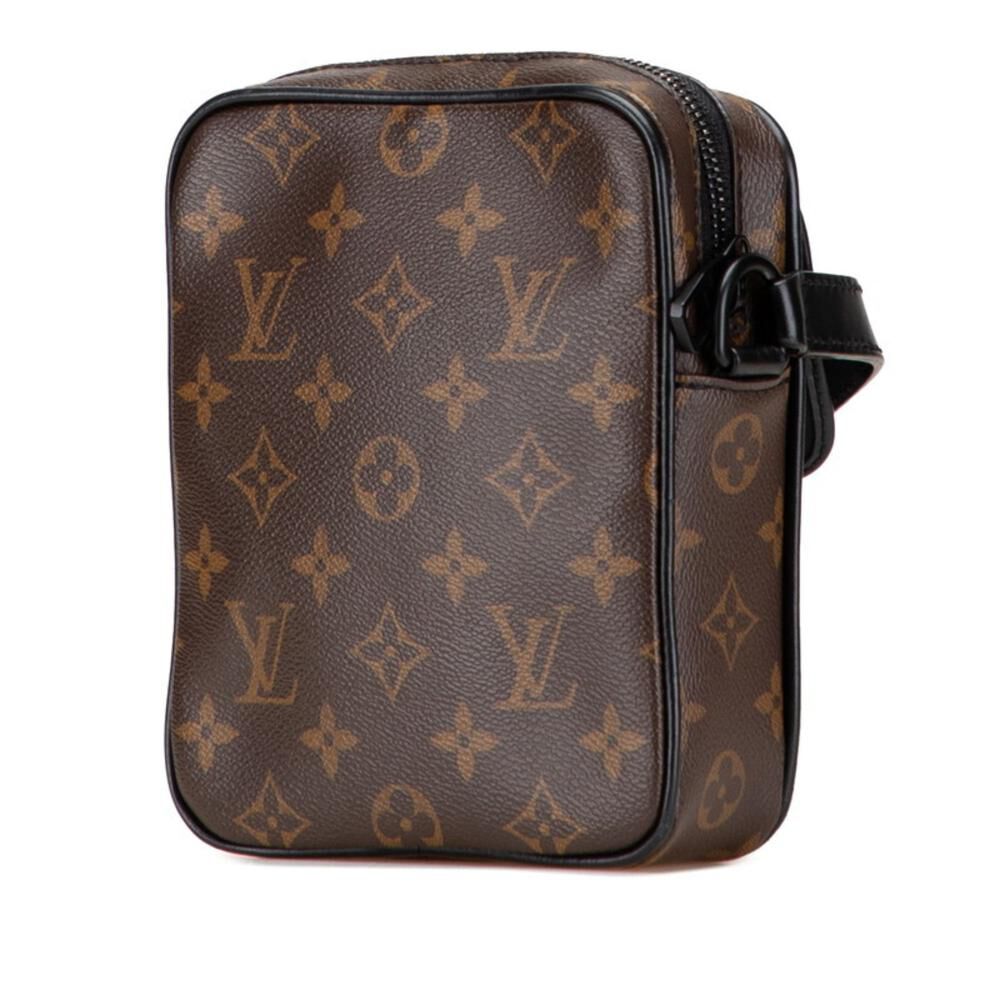 Louis Vuitton Shoulder Bags