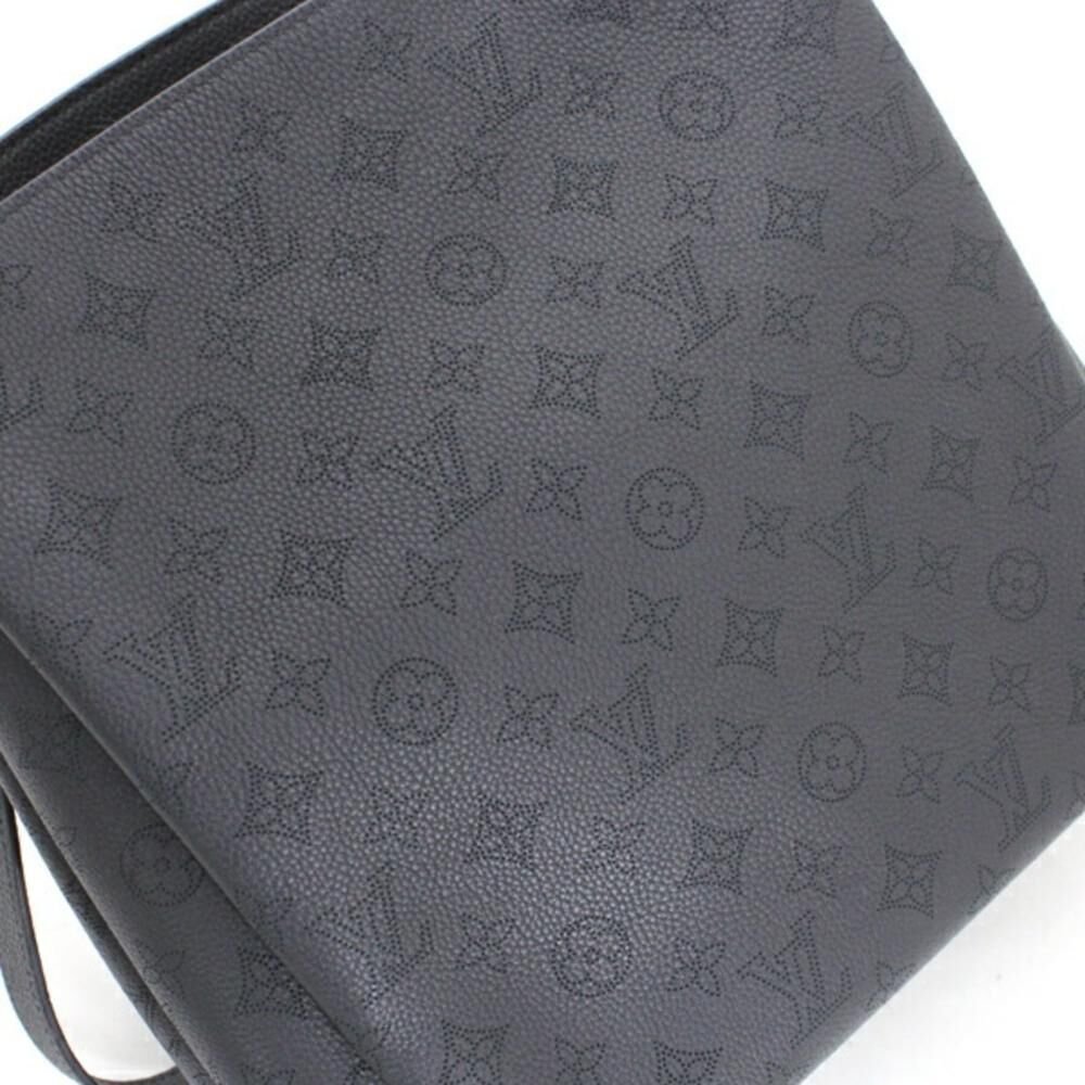 Louis Vuitton Mahina