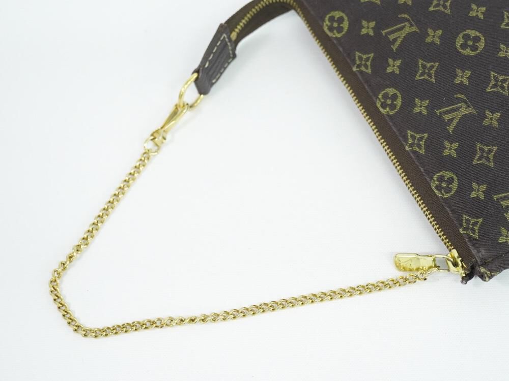 Louis Vuitton Pochette Accessoires