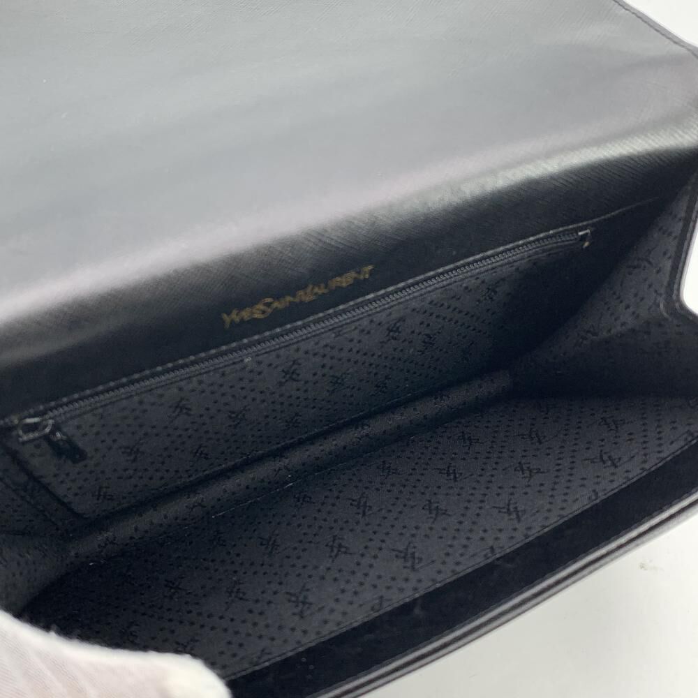 Yves Saint Laurent Clutch