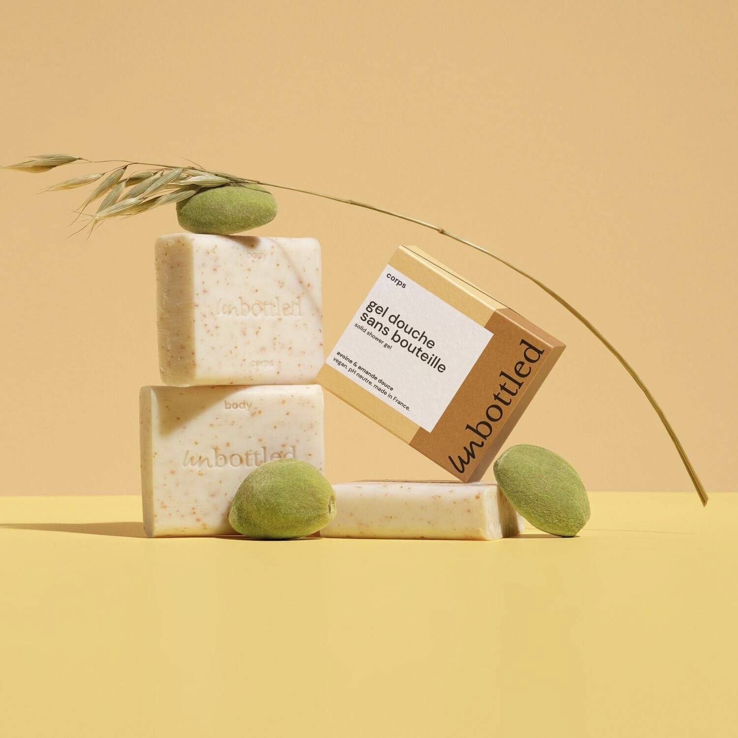 SHOWER BAR- OATS & SWEET ALMOND 132