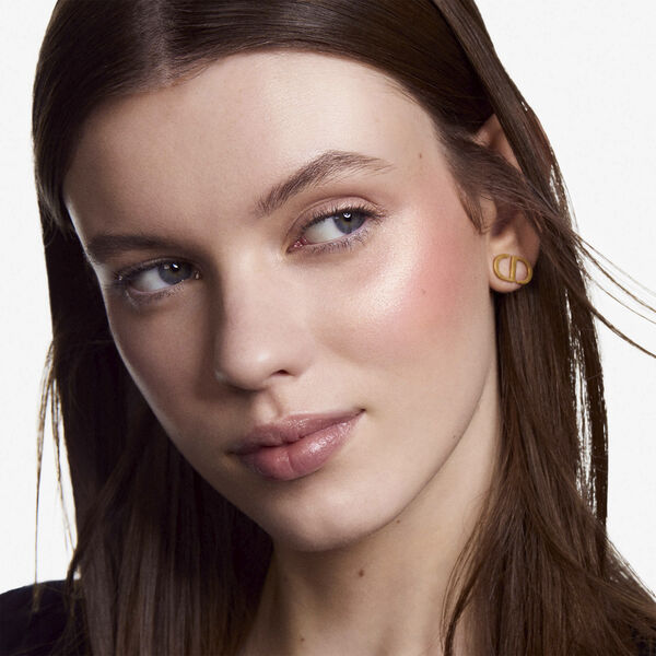 Rouge Blush Colour & Glow Multi-Use Face Palette