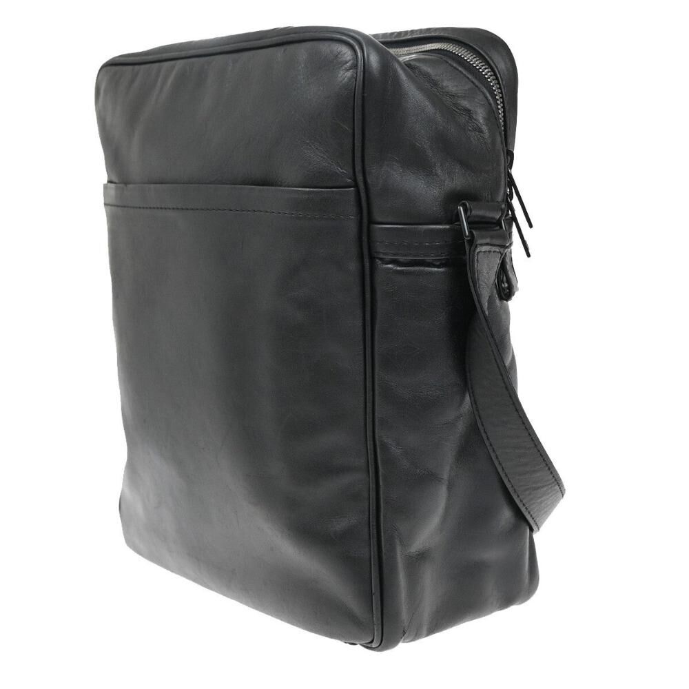 Louis Vuitton Messenger