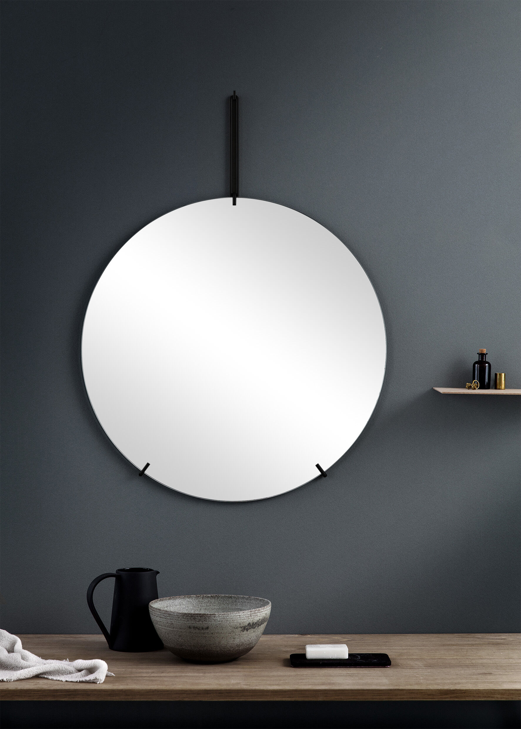 Wall Mirror spejl 70 cm.