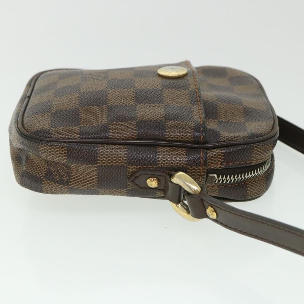 Louis Vuitton Shoulder Bags