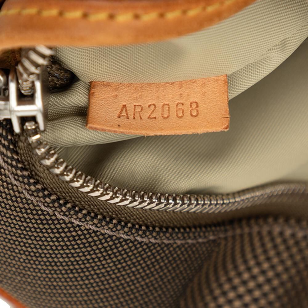 Louis Vuitton Damier Geant Associe