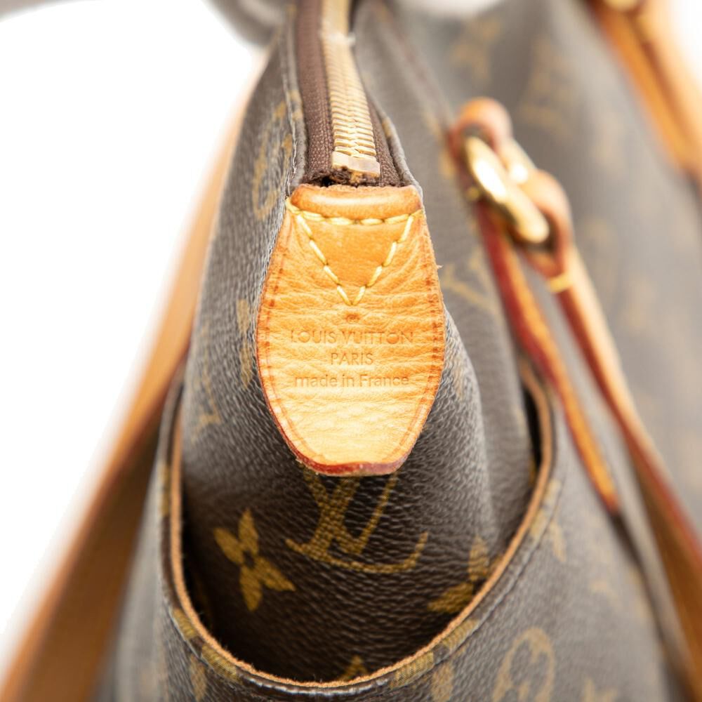 Louis Vuitton Totally