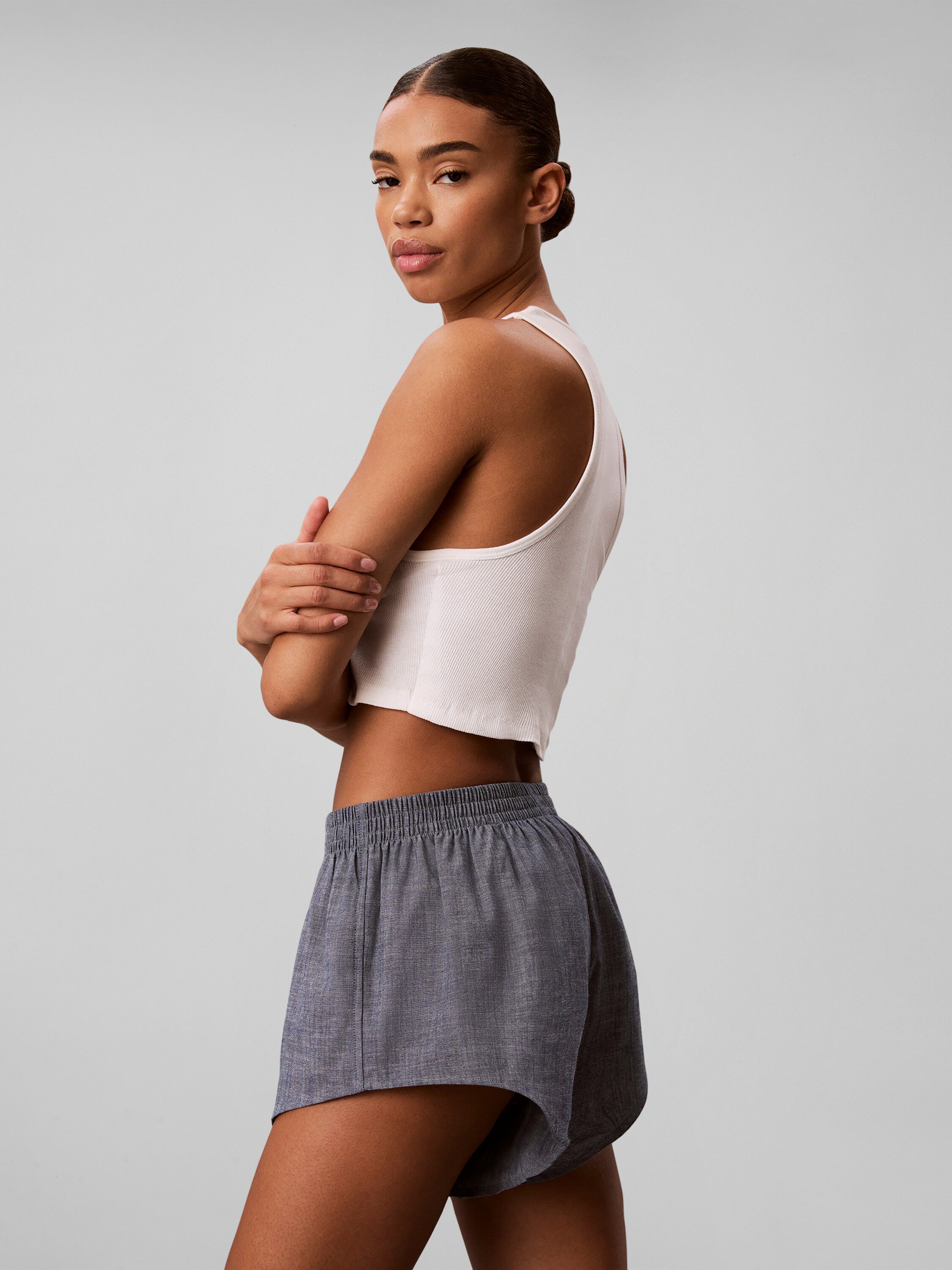 SHORT- CHAMBRAY