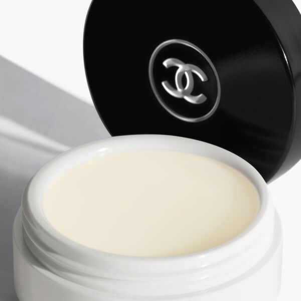 Nourishing Lip Care