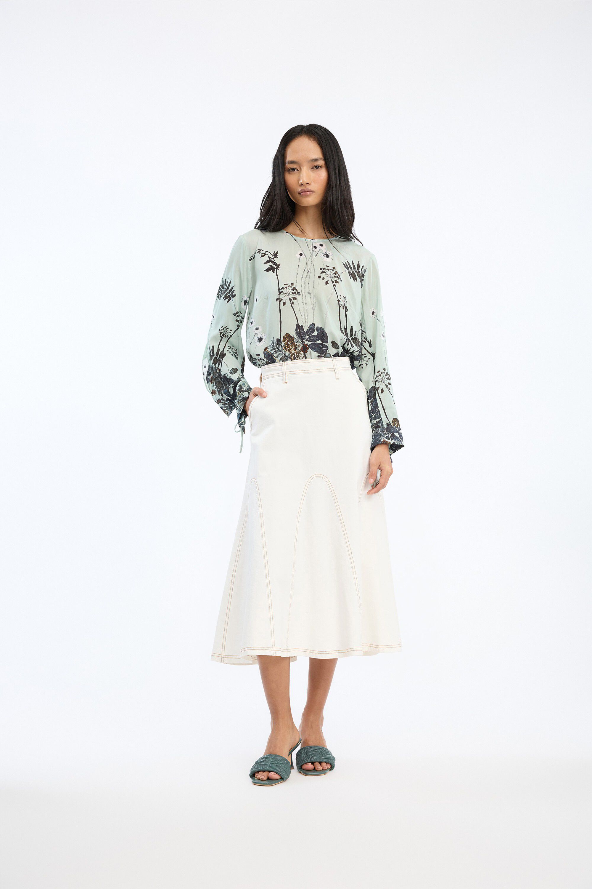 BASILIA Viscose(LenzingTM EcoveroTM)