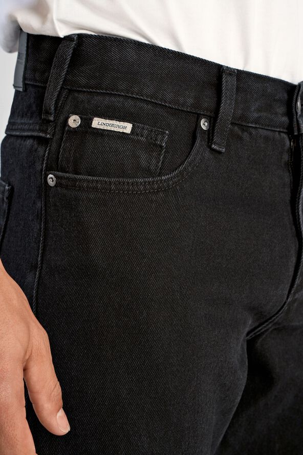 Loose fit jeans