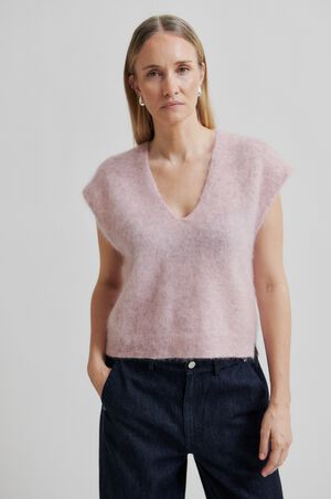 Camryn Knit Vest