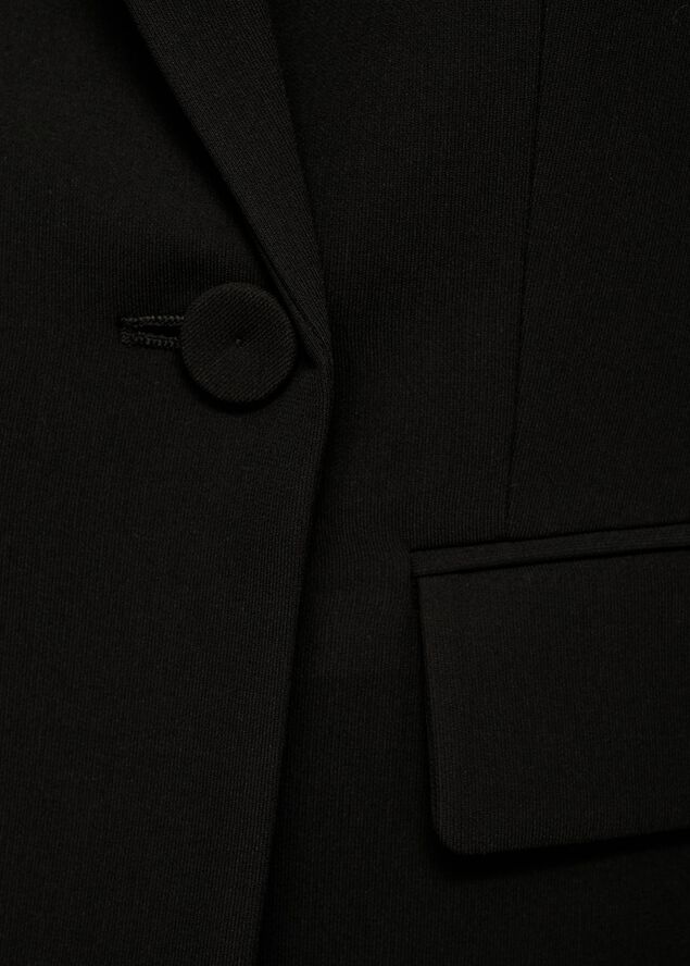 BLAZER. -- IGUANA