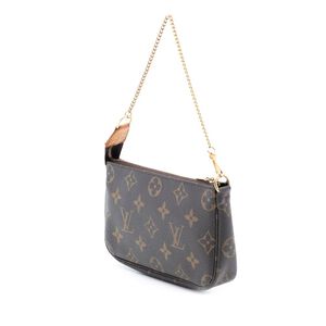 Louis Vuitton Pochette Accessoires