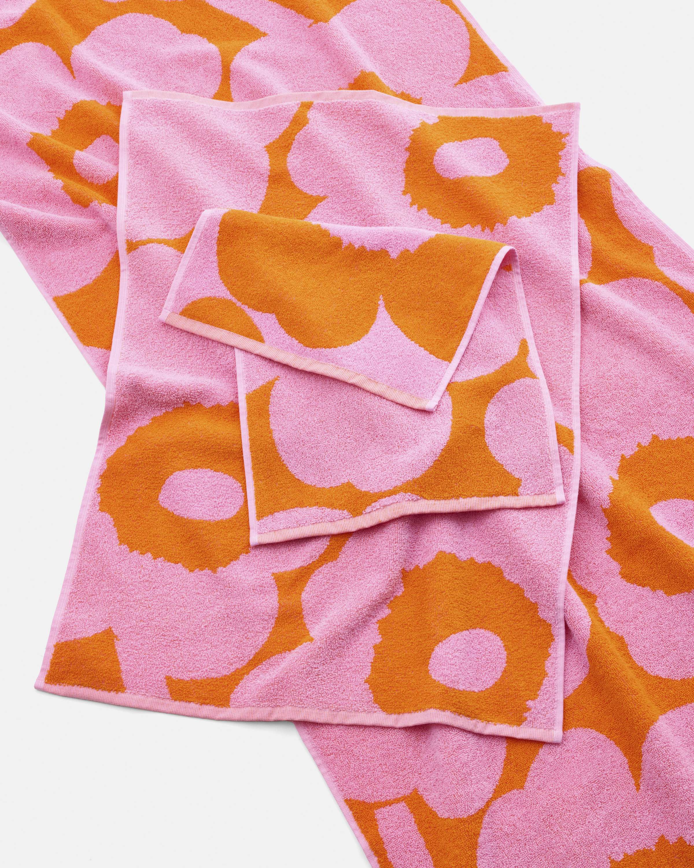 UNIKKO K�SIPYYHE 50X70CM