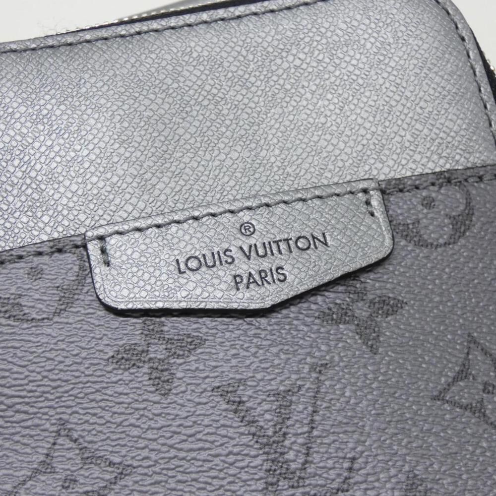 Louis Vuitton Crossbody Bag