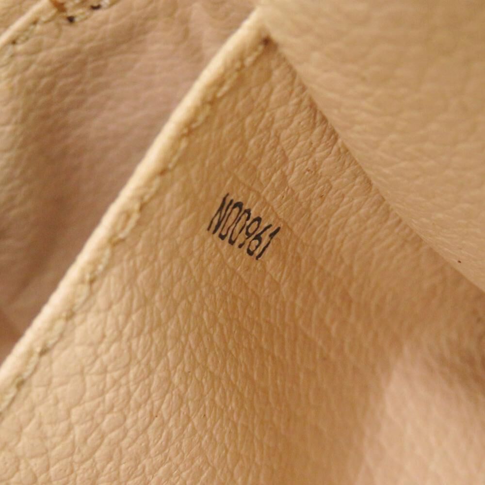 Louis Vuitton Clutch