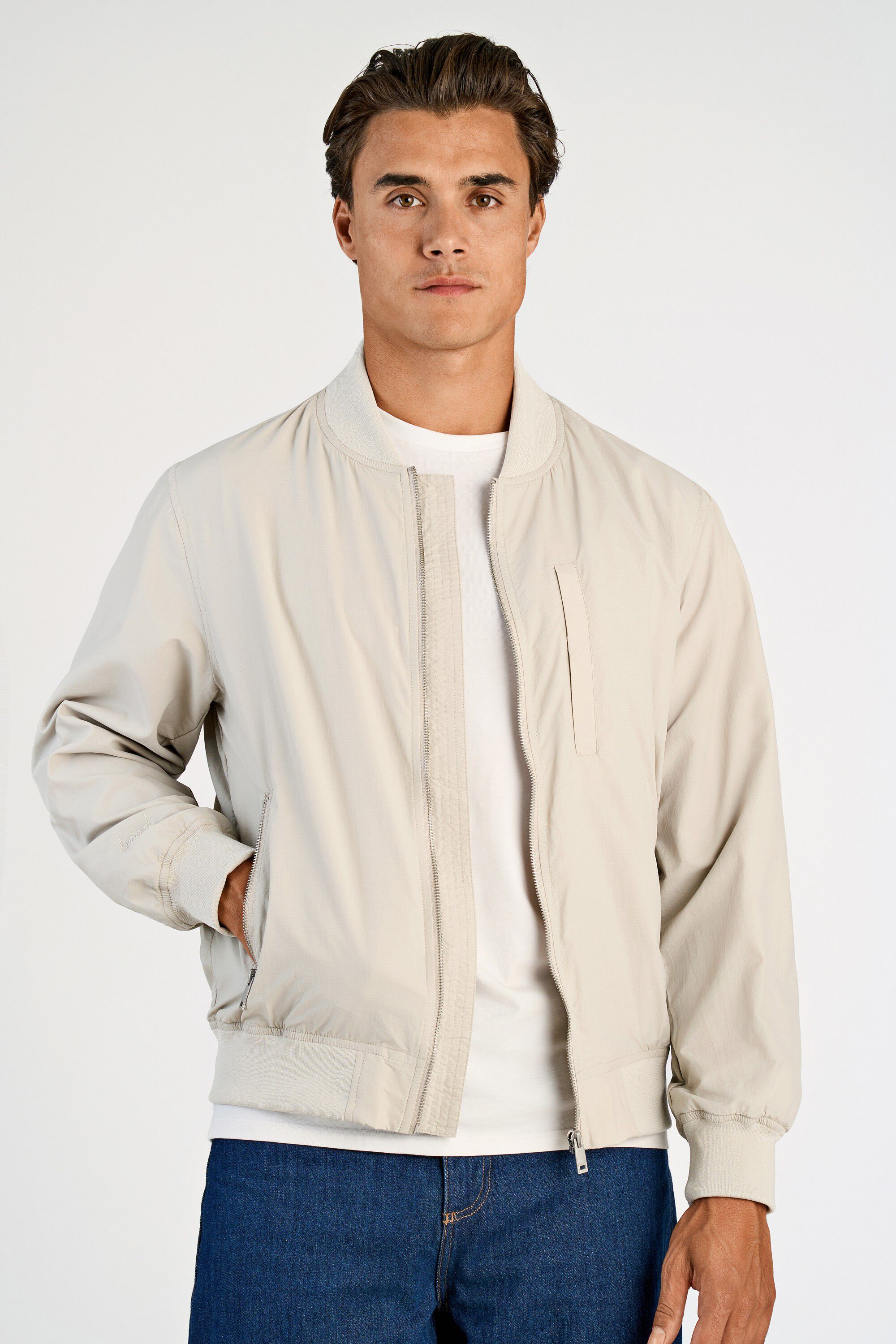 Bomber jacket