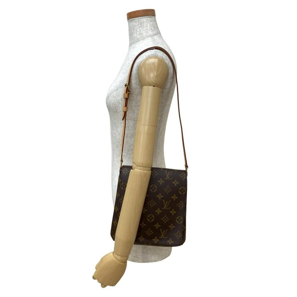 Louis Vuitton Musette Salsa