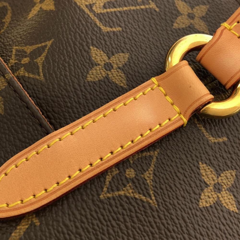 Louis Vuitton Totally
