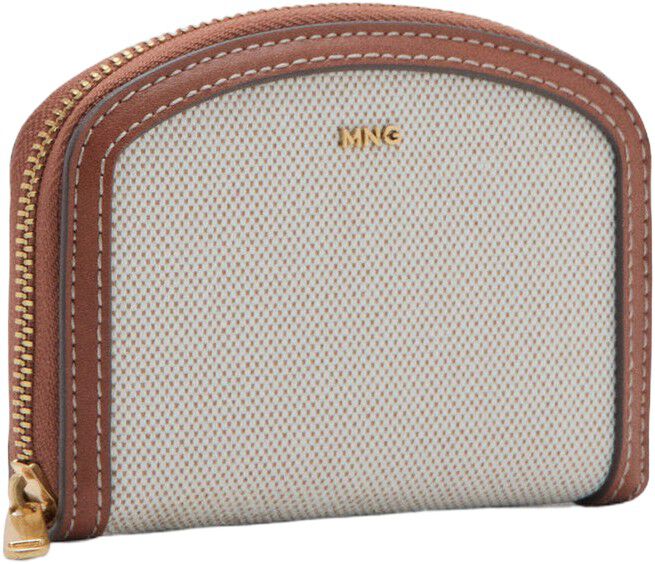 Medium texture wallet