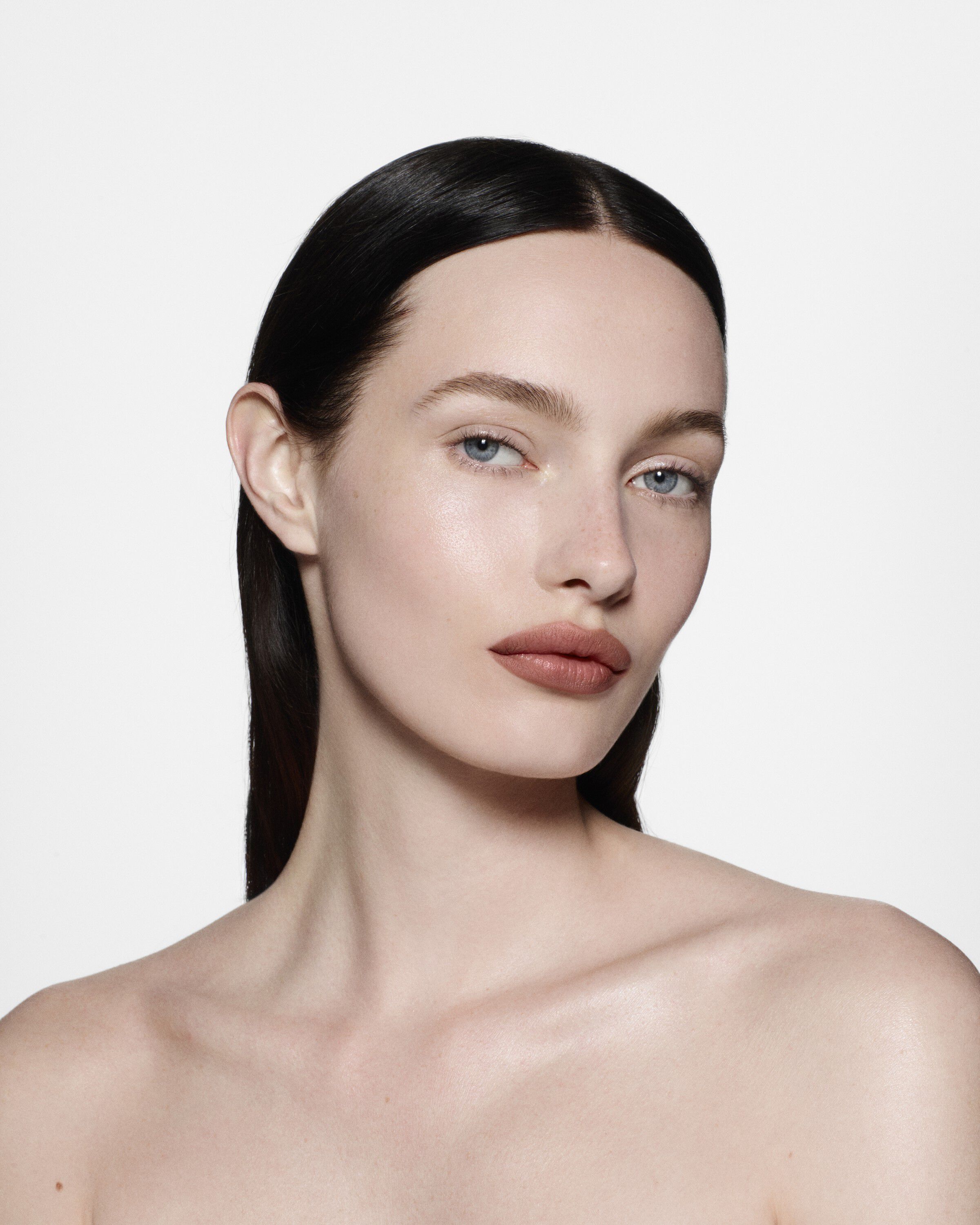 Lip Definer