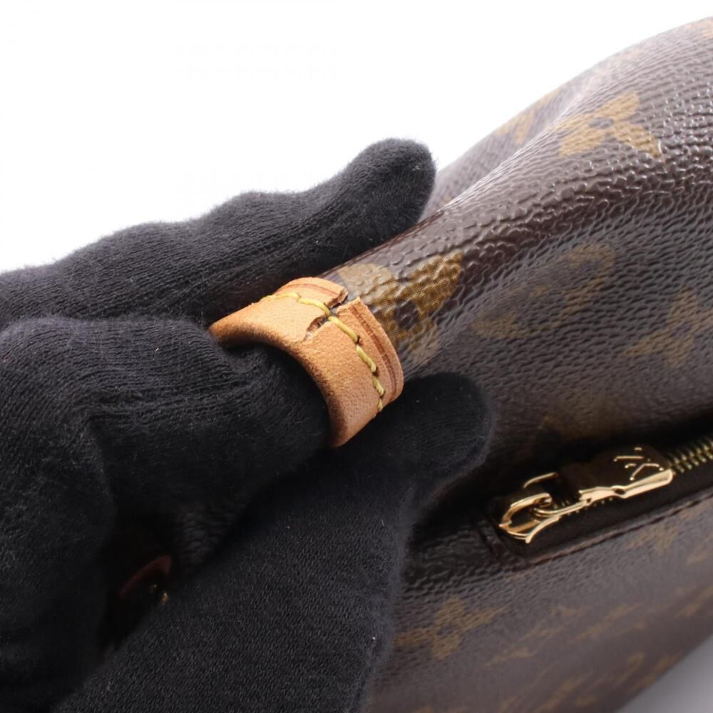 Louis Vuitton Menilmontant