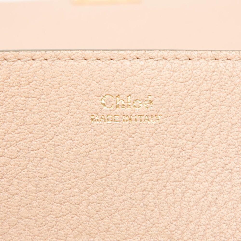 Chlo&eacute; Crossbody Bag