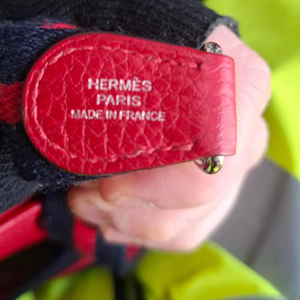 Herm&Atilde;&uml;s Evelyne