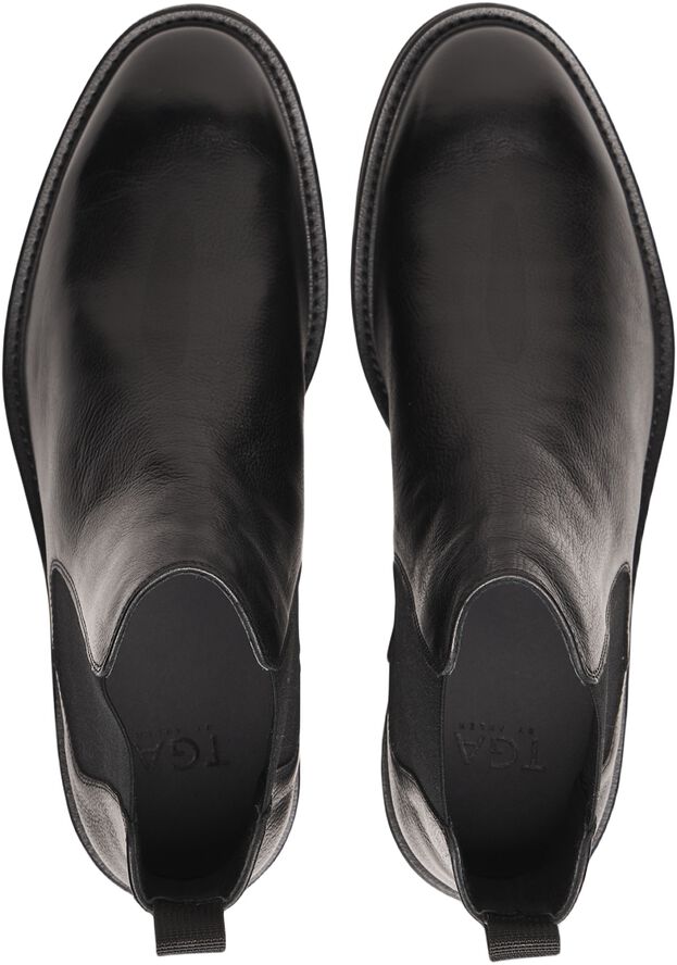 Chelsea boot
