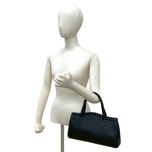 Yves Saint Laurent Handbag