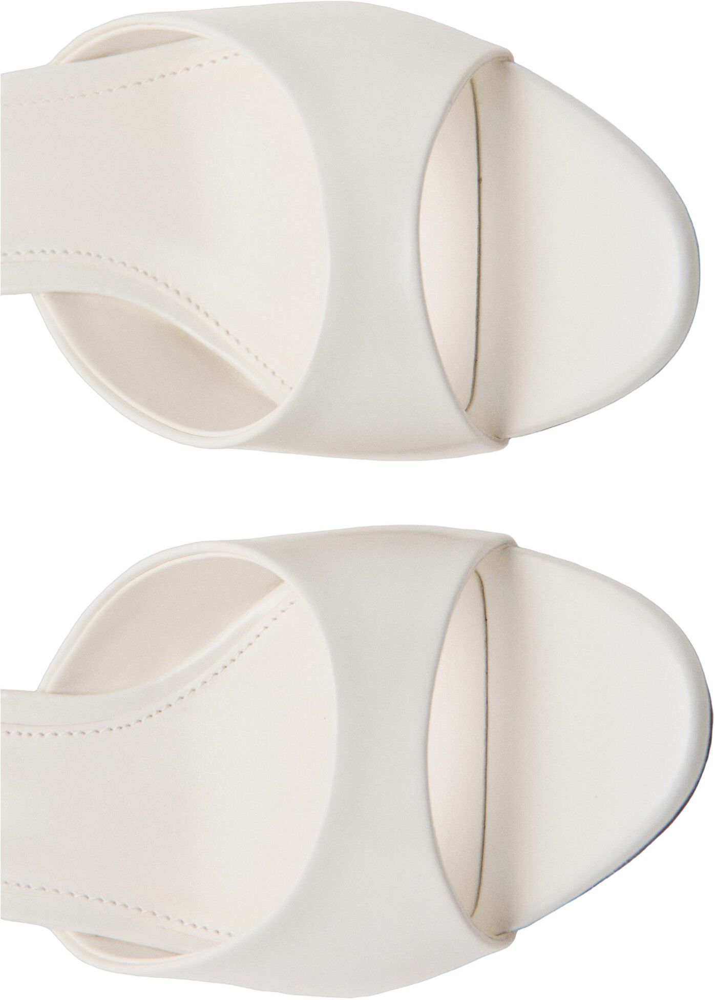 Kitten-heel sandals with strap