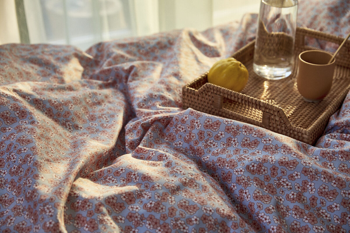 Pleasantly Senget&oslash;j