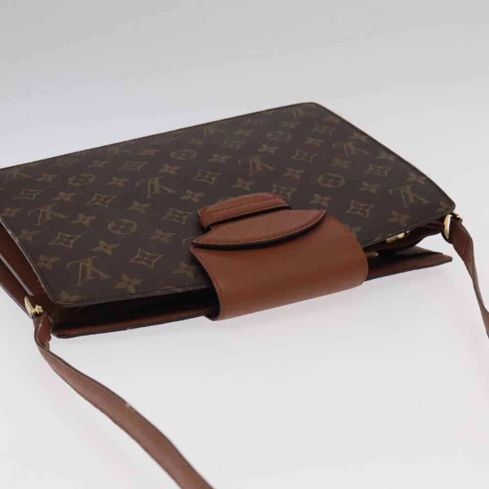 Louis Vuitton Shoulder Bags