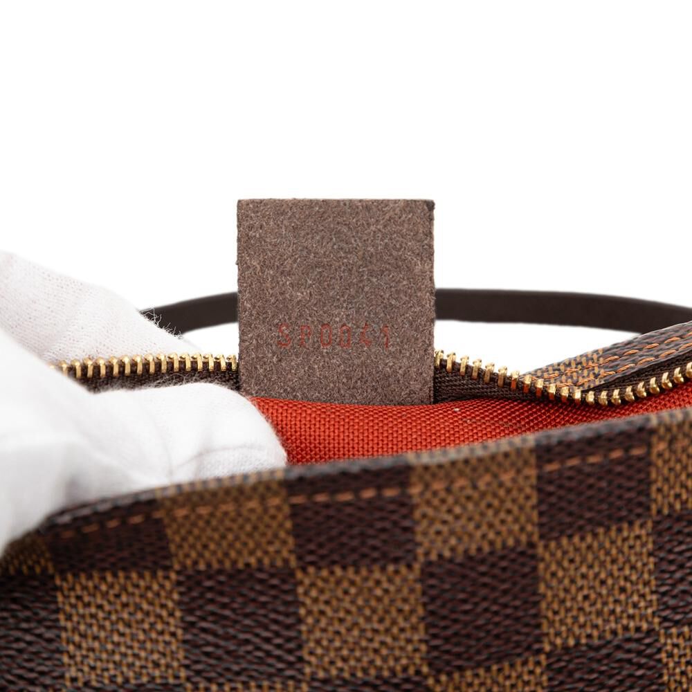 Louis Vuitton Shoulder Bags