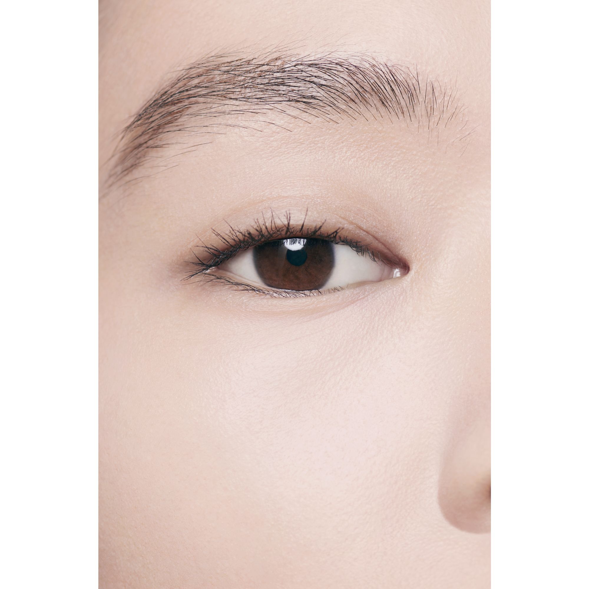 ULTRAWEAR  ALL-DAY COMFORT  FLAWLESS FINISH CONCEALER