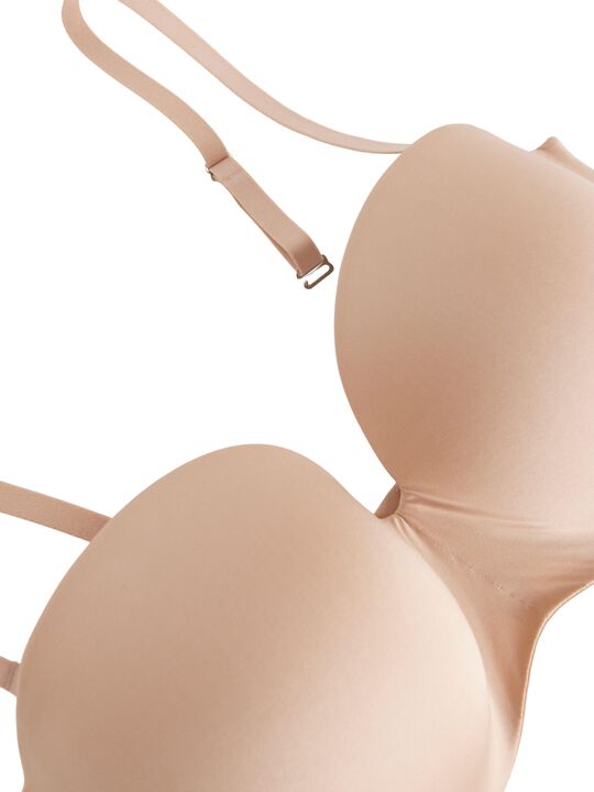 Soft, versatile strapless bra with