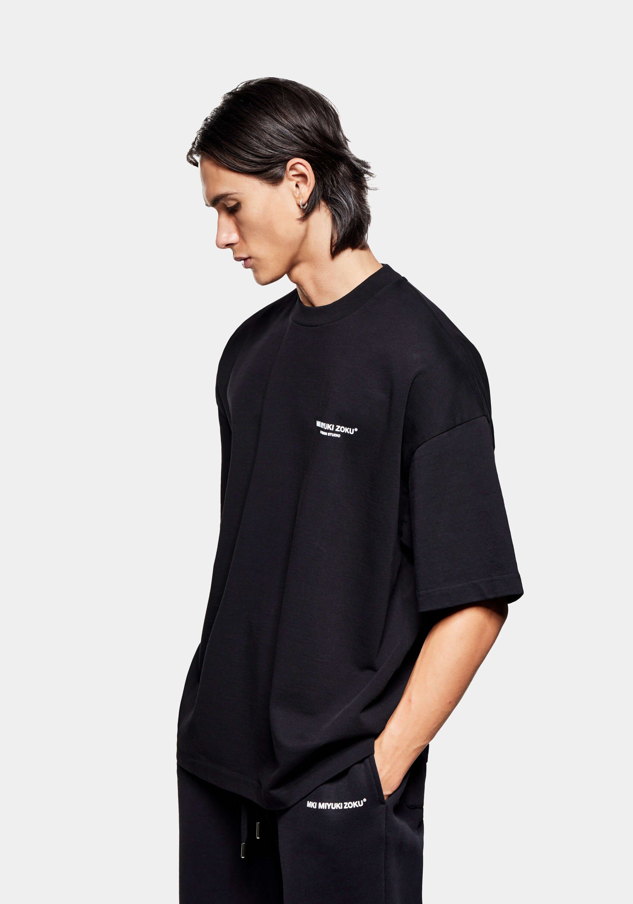 DESIGN STUDIO T-SHIRT