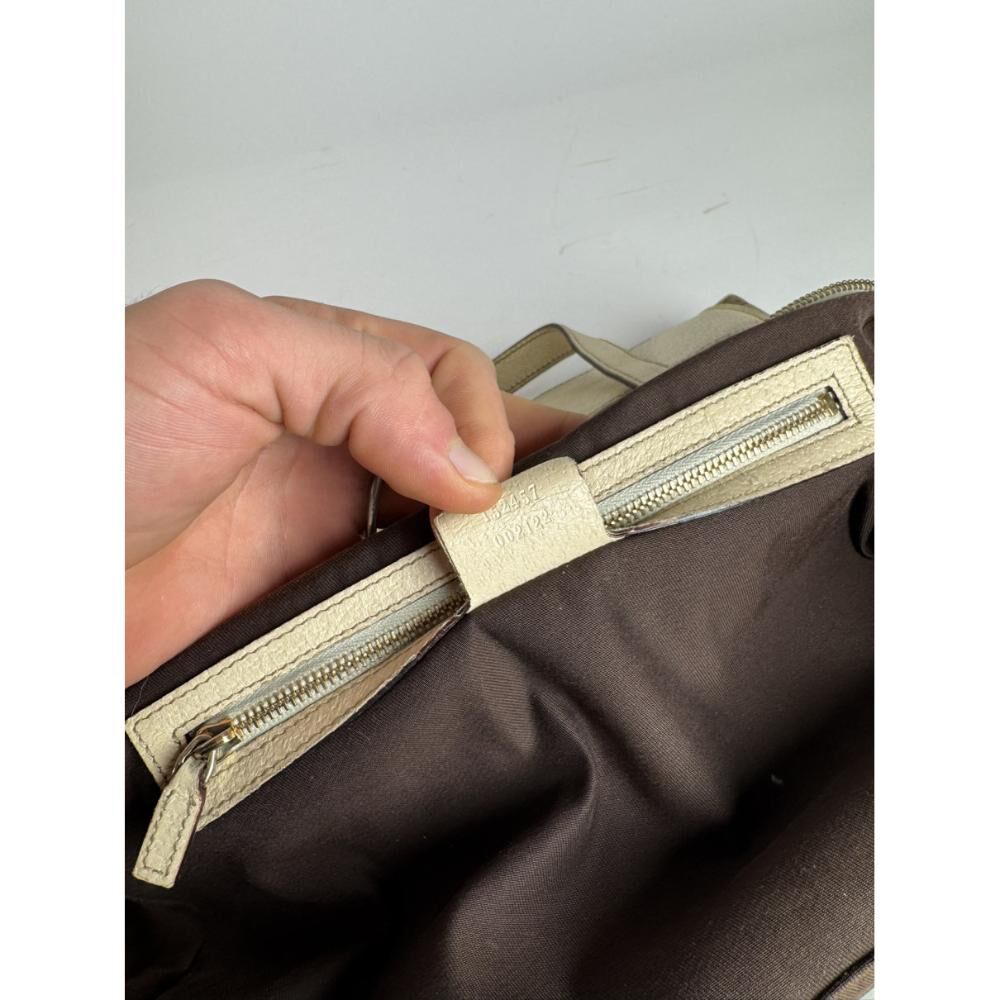 Gucci Shoulder Bag