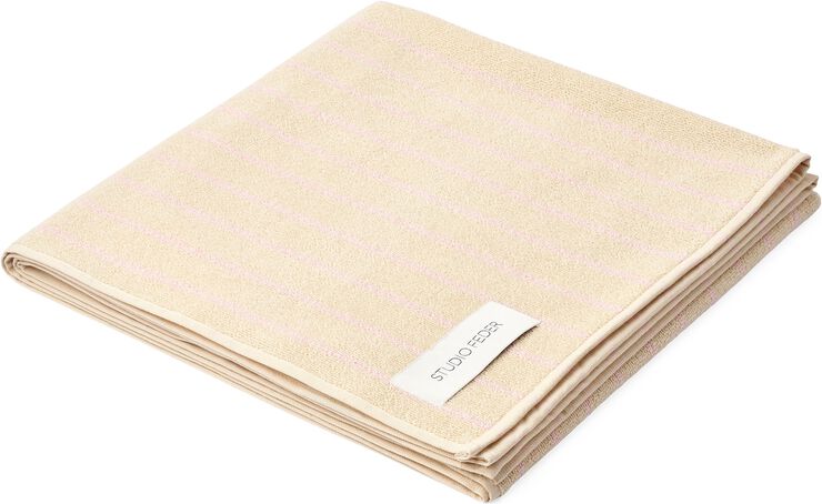UNA TOWEL