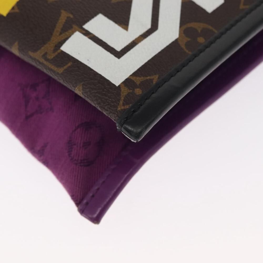 Louis Vuitton Messenger