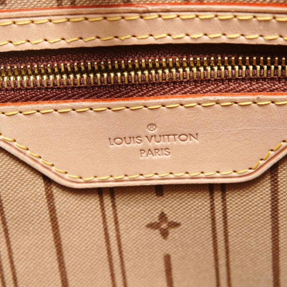 Louis Vuitton Delightful