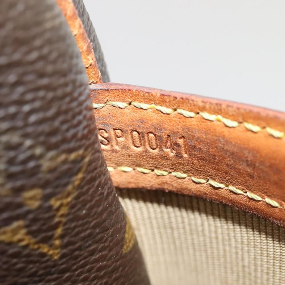 Louis Vuitton Reporter