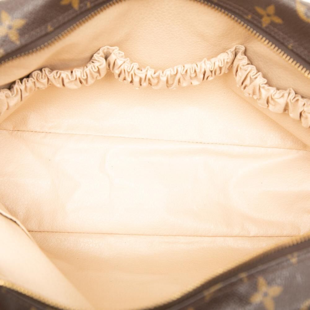 Louis Vuitton Trousse Toilette