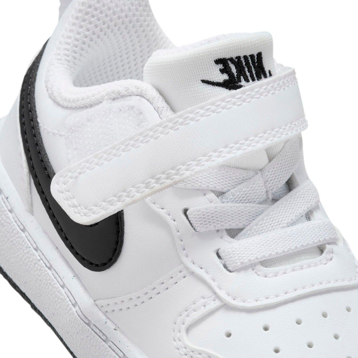 Court Borough Low Recraft Sneakers