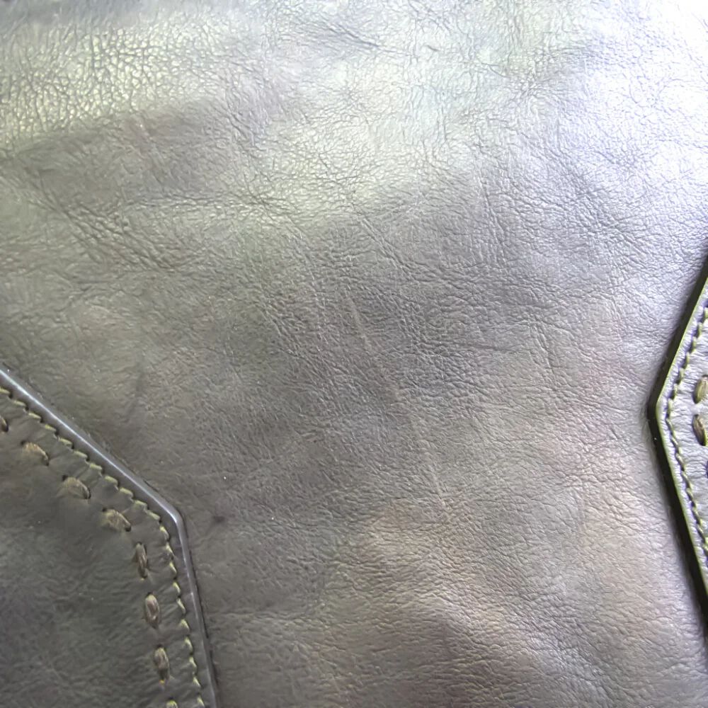 Yves Saint Laurent Clutch